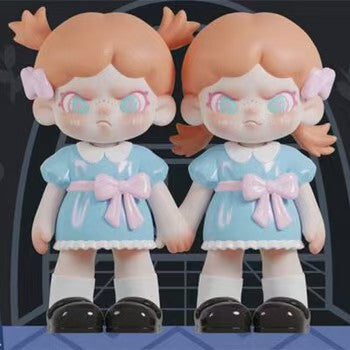 DORA Rejecting Labels Hidden Edition Twin Sisters Set