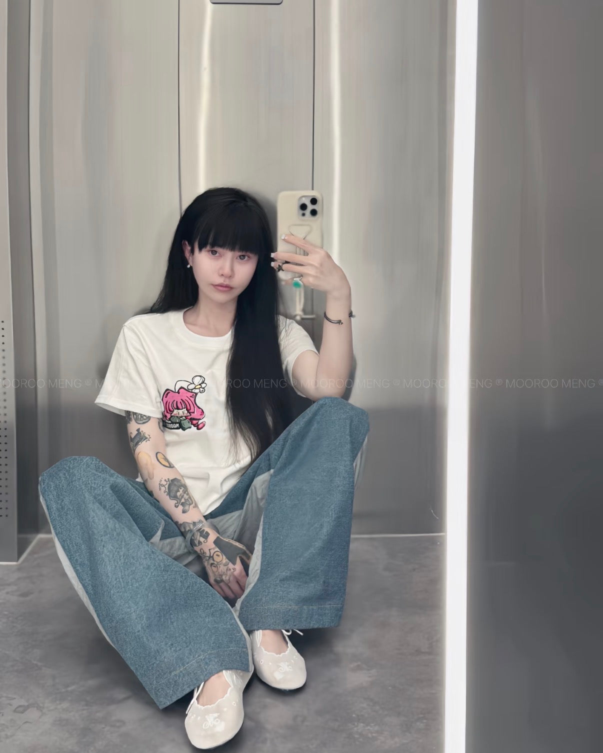 (Pre-Order) Original Embroidered "Hua Hua Jiang Jiang" Cropped T-Shirt – White Pure Cotton Slub Knit, Crew Neck