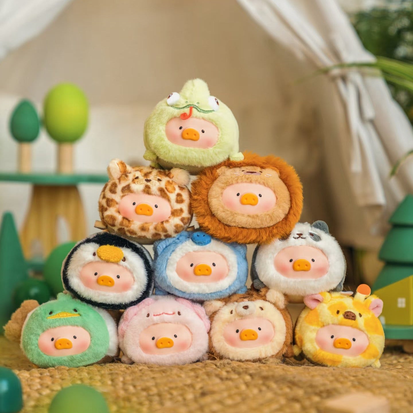 (Pre-Order) Lulu the Pig Stick together