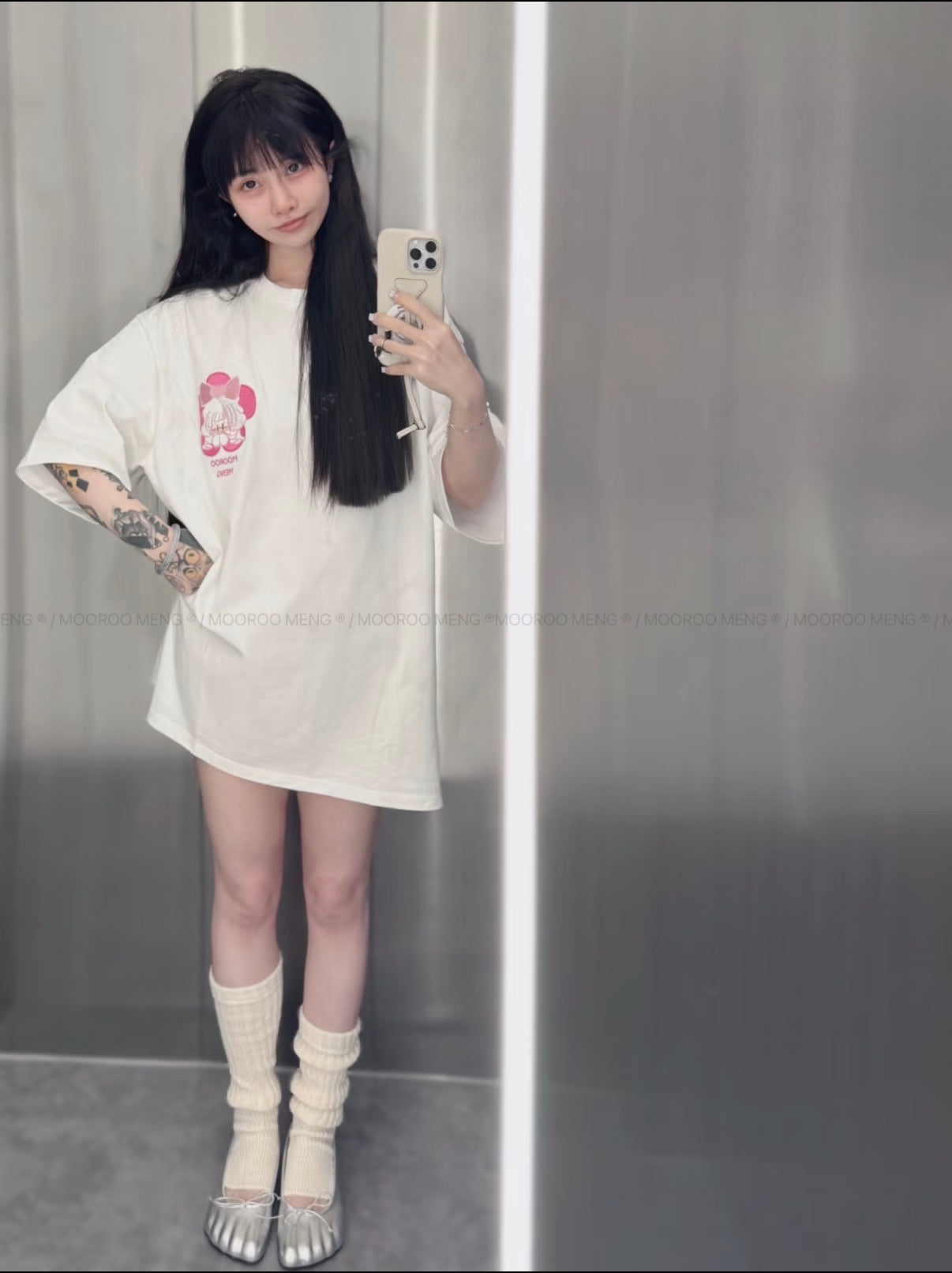 (Pre-Order) Jiangjiang Original "She" Embroidery – 300g Heavyweight Combed Cotton Loose-Fit Crewneck T-Shirt