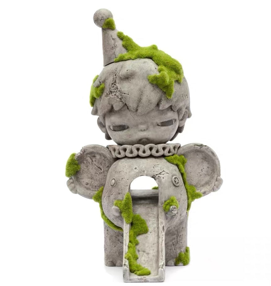(Pre-order) Hirono Elephant Slide Sculpture (Ship after 8.31)