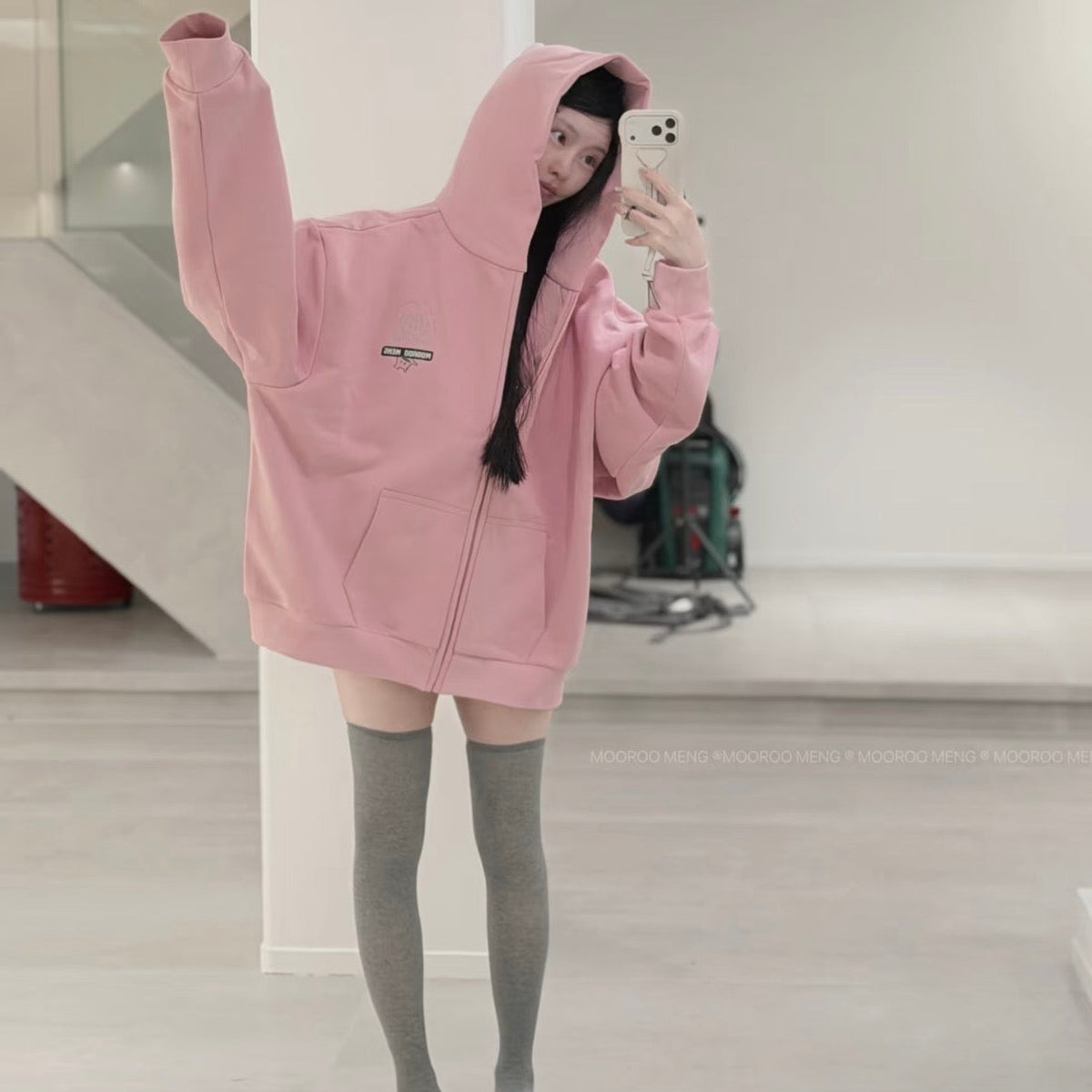 (Pre-Order) Jiangjiang Original Heavyweight (580g) Embroidered Cotton Zip-Up Hoodie – Ultra-Thick, Oversized Fit