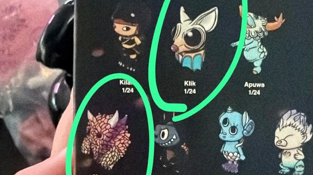 Annie-mickey science open+3 zsiga love+5 hirono magnet+2 hirono mirror +5 Hirono beans+Hirono rabbit+Hirono 13th anniversary+2 Purple pins +2 Blue pin+2 Green pin+2 Pink pin+2 Red pin+3 bikini secret+orange monster+2 klik+blue monster+white monster