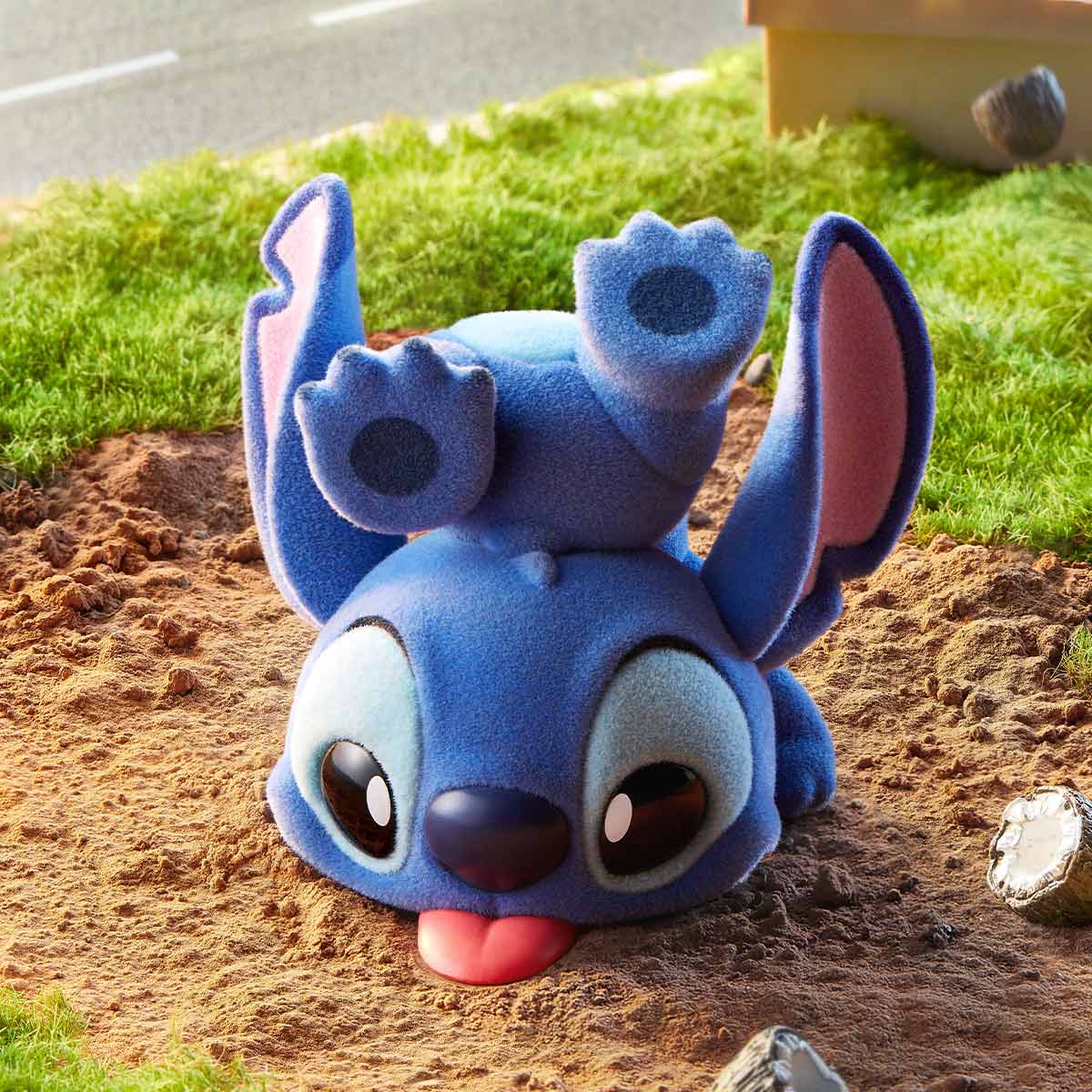 Dis-ney Stitch Little Emotions Series Figures