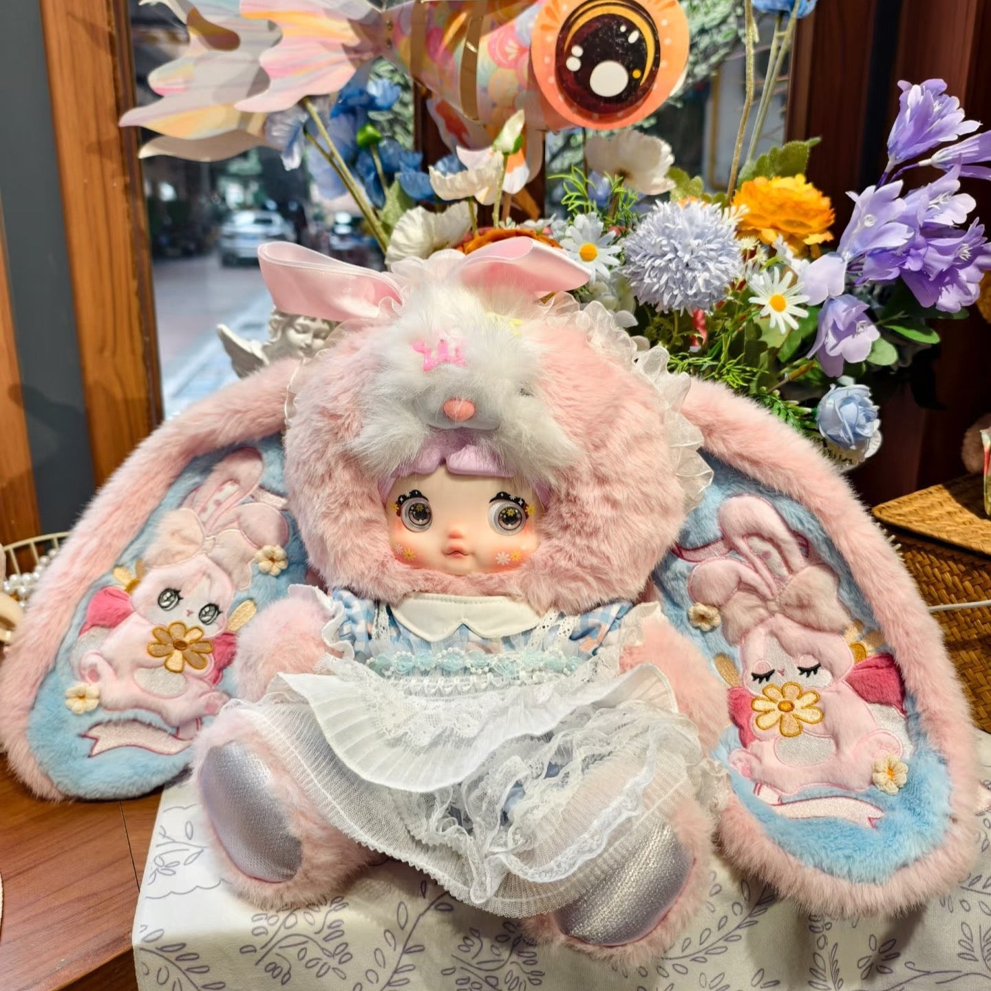 Nommi 400% Little Daisy Hanging Card