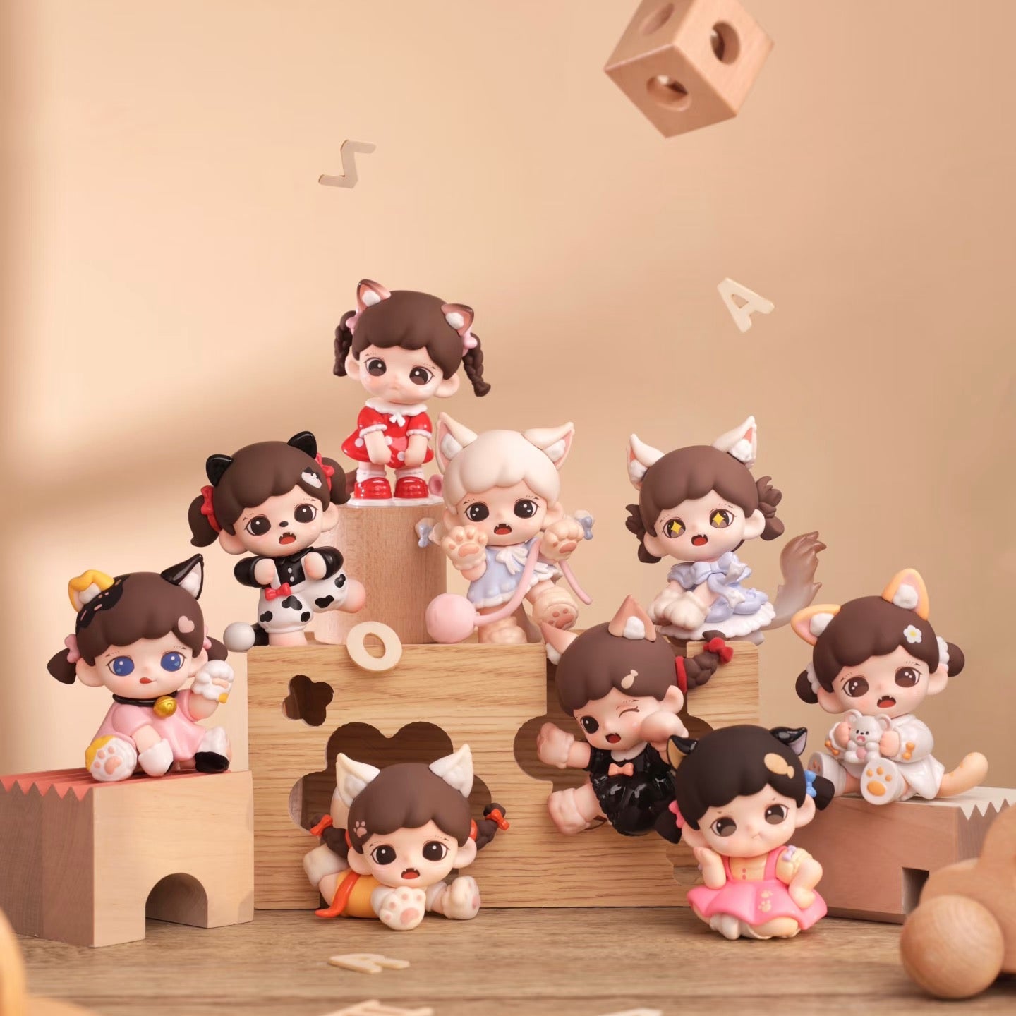 Zoraa Mewo Cat Face mini series figures