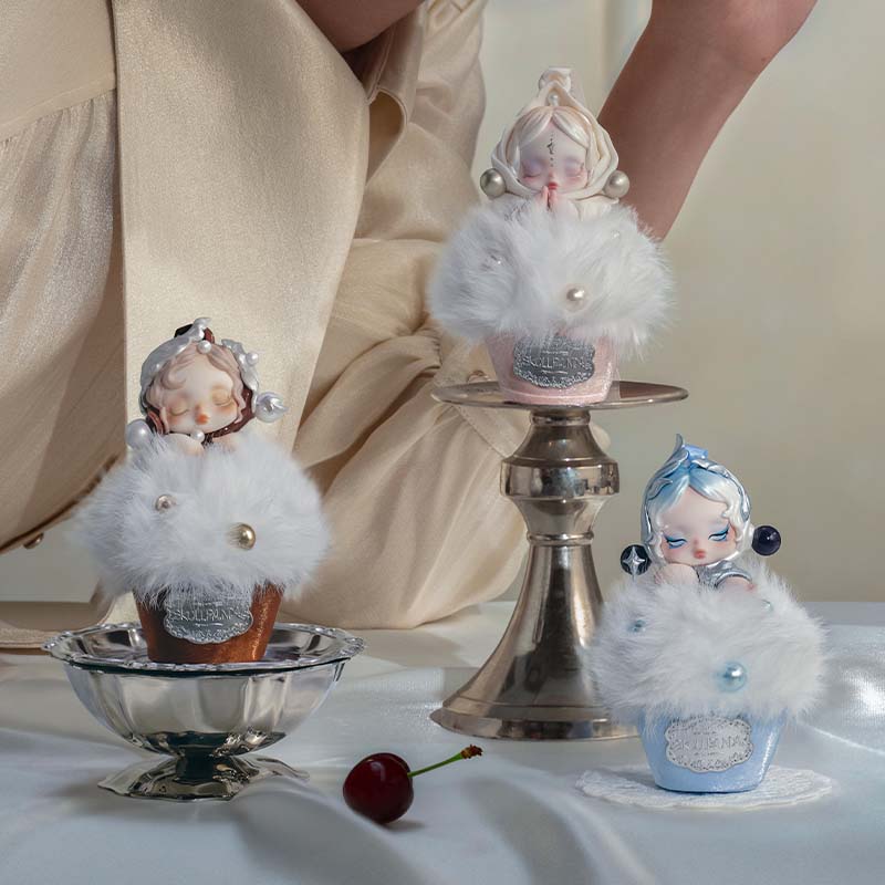 SKULLPANDA The Feast Begins Series Frangrance Keychain Blind Box