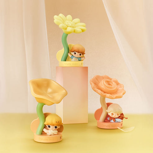 (Pre-Order)DIMOO Moments in Bloom Series - Sensor-activated Nightlight Series Blind Box