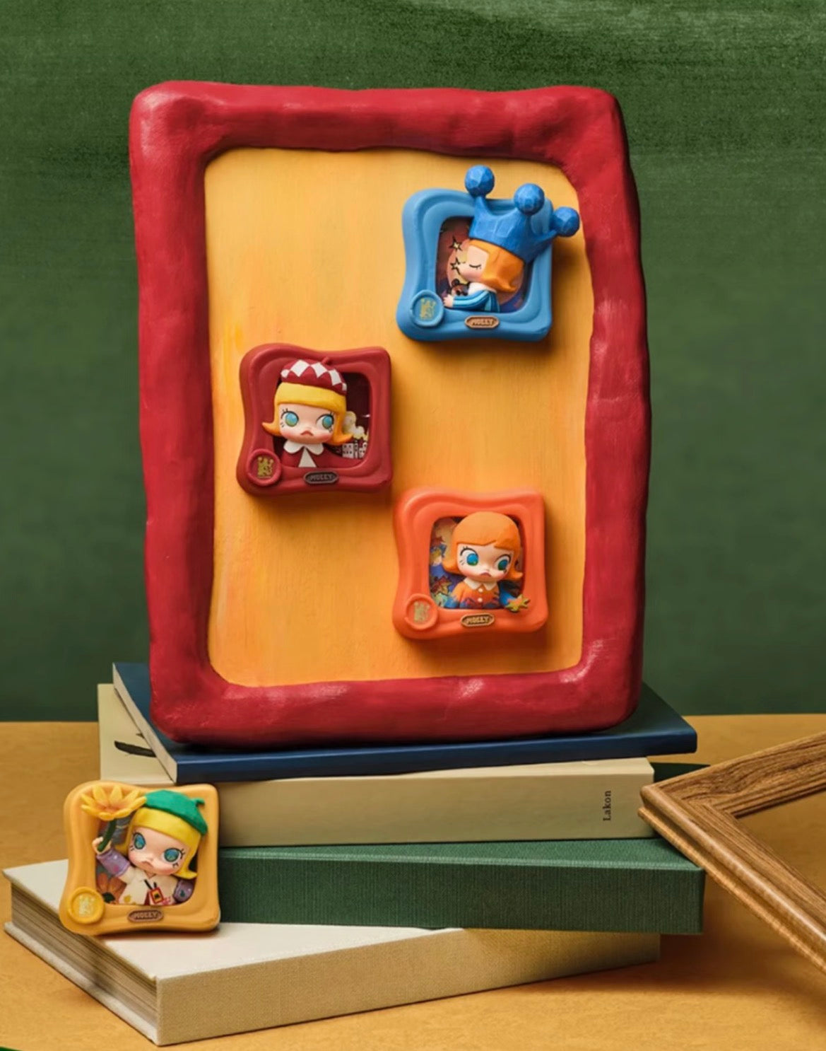 MOLLY "Scenery Along the Way" Series - Fridge Magnet Blind Box