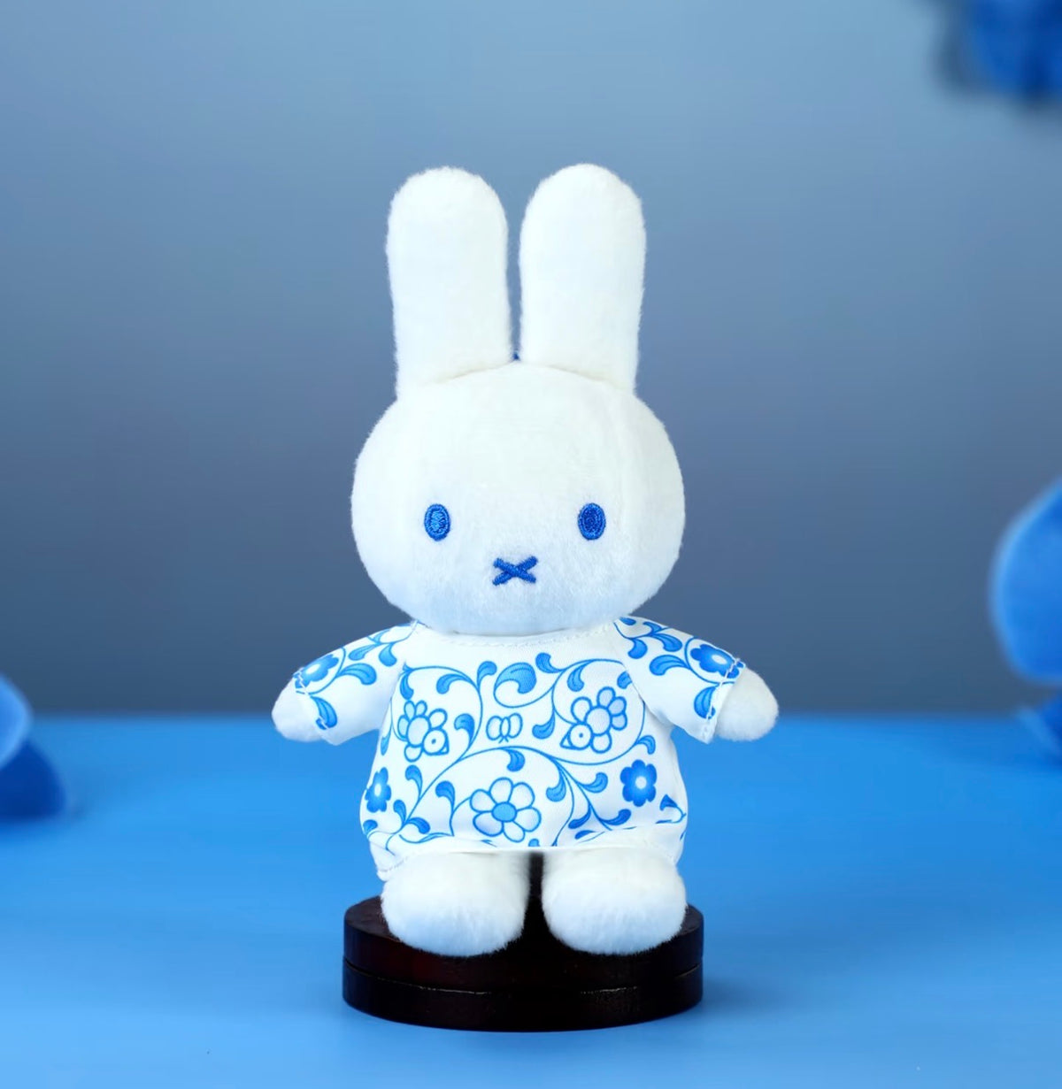 (Pre-Order) VIPO · Real Miffy Blue & White Porcelain Plush Charm [Limited Edition]