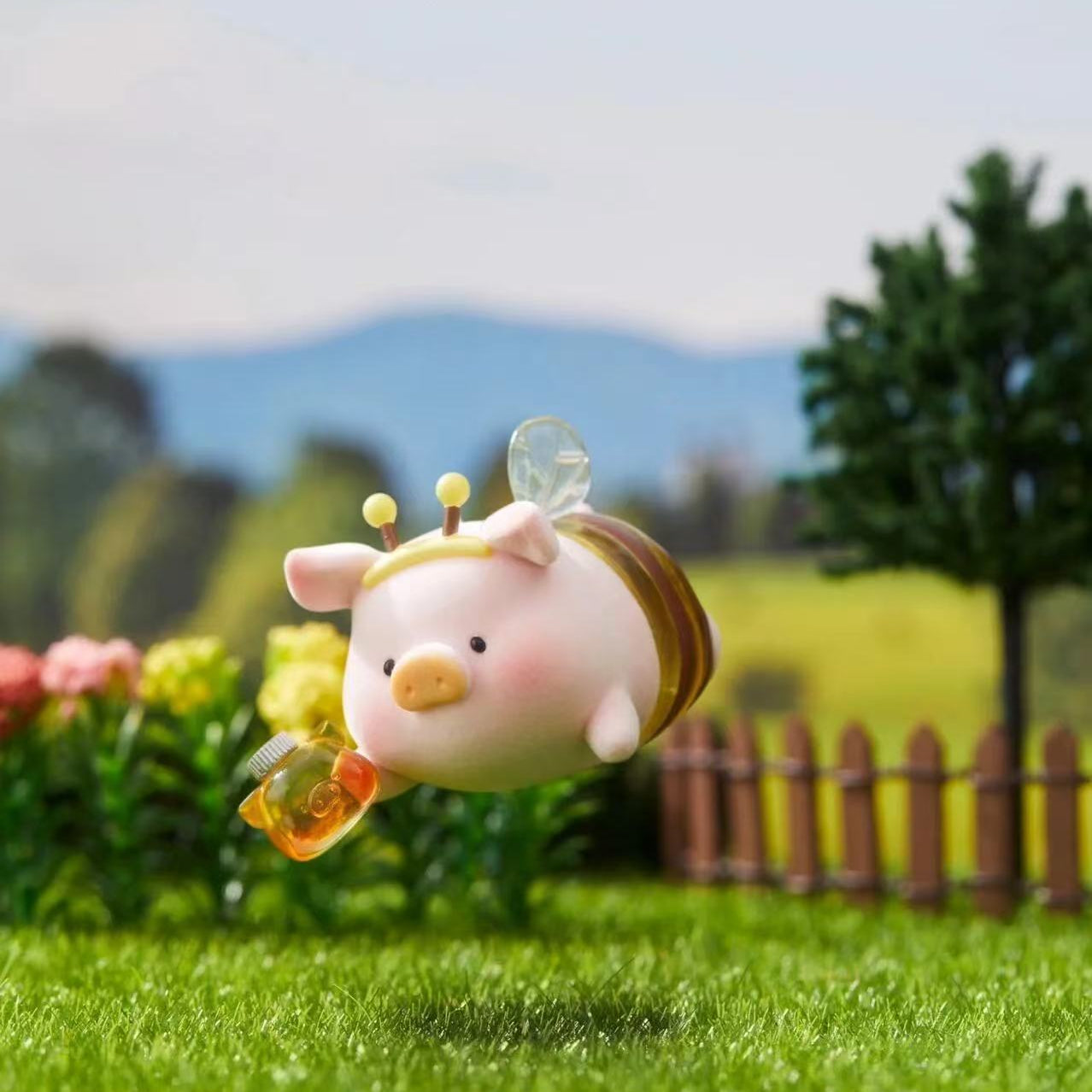 Lulu Pig Farm Small Team Series Blind Box