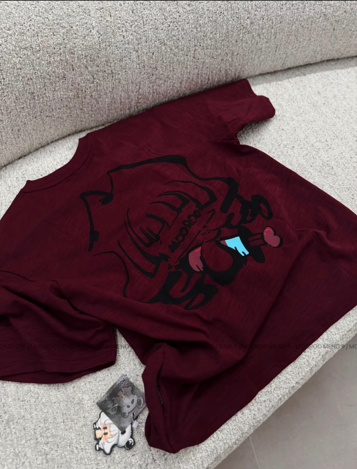 (Pre-Order) Sauce Sauce Summer New Bamboo Cotton Deep
Red Pure Cotton Crew Neck Short Sleeve T-Shirt[/INST] Sauce Sauce Summer New Bamboo Cotton Deep Red Pure Cotton Crew Neck Short Sleeve T-Shirt[/INST] Sauce Sauce Summer New Bamboo Cotton Deep Red Pure