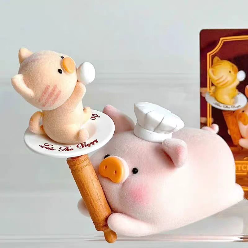 LuLu The Piggy Pigchelin Restaurant Blind Box