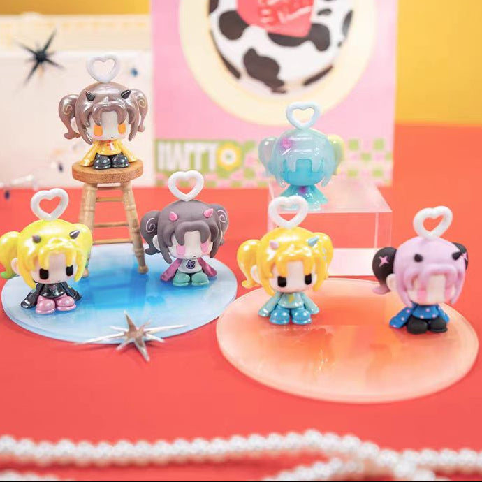 AYOR TOYS X ME Series mini phone charm blind box