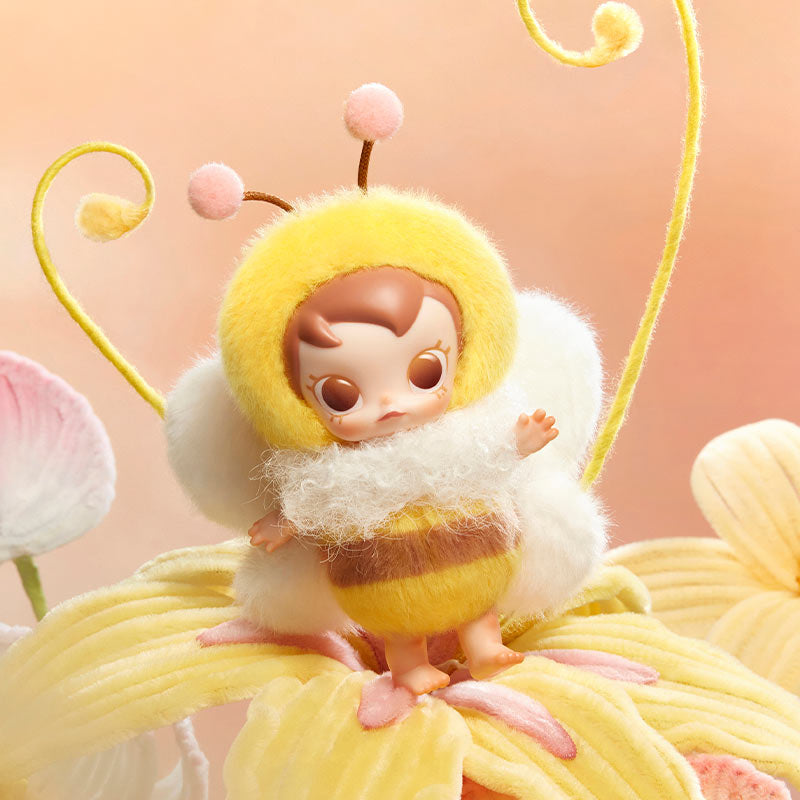 (Pre-Order)Molly Buggy Roam Plush Series Blind Box