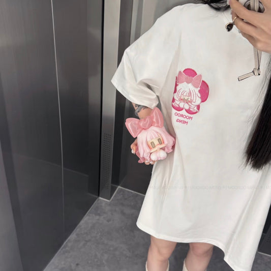 (Pre-Order) Jiangjiang Original "She" Embroidery – 300g Heavyweight Combed Cotton Loose-Fit Crewneck T-Shirt