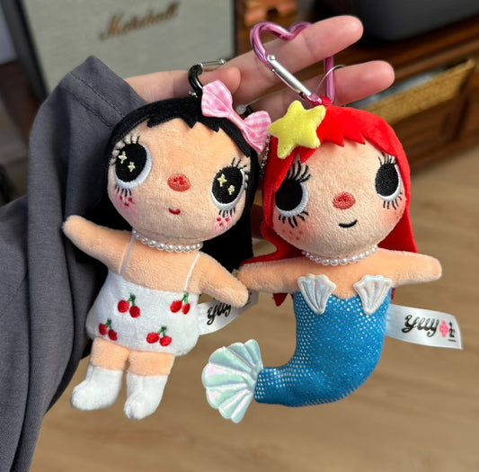 (Pre-order) Yuy plush phone case marches