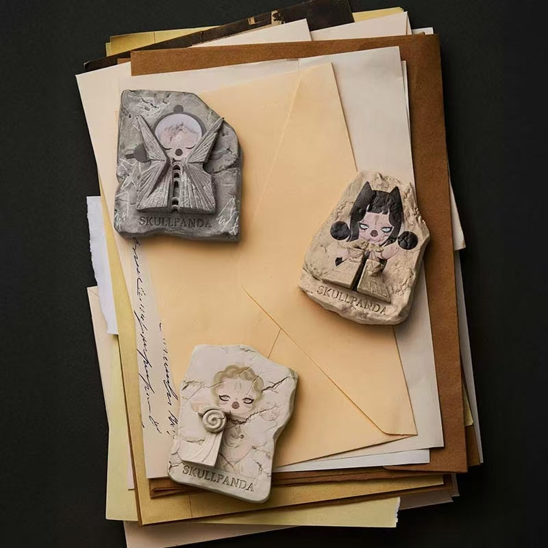 (Pre-Order) PPMT Skullpanda Abodes of Time Fridge Magnet Blind Box