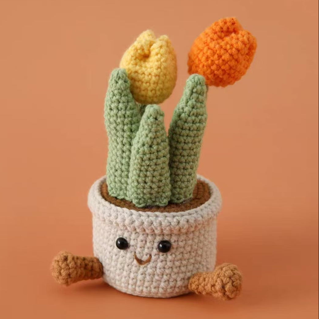 Knitted Double Tulip Mini Pot