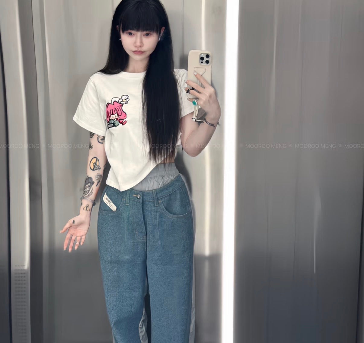 (Pre-Order) Original Embroidered "Hua Hua Jiang Jiang" Cropped T-Shirt – White Pure Cotton Slub Knit, Crew Neck