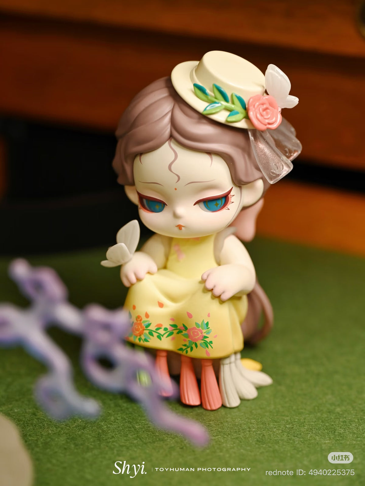 (Pre-Order) The Linglong Xia Yi shyi- When Will You Return?