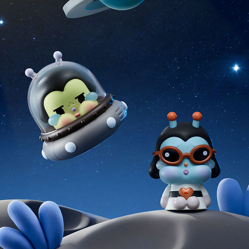 (Available 12.13)Crybaby Crying To The Moon Sitting Small Figure Blind Box