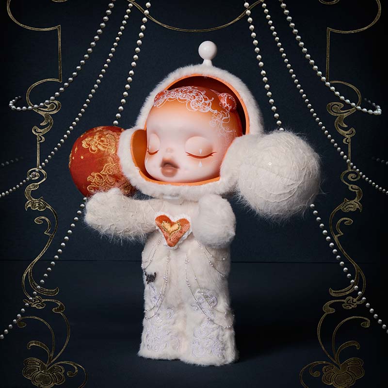 SKULLPANDA Mega 400% White Moon（shipped around Nov.30）