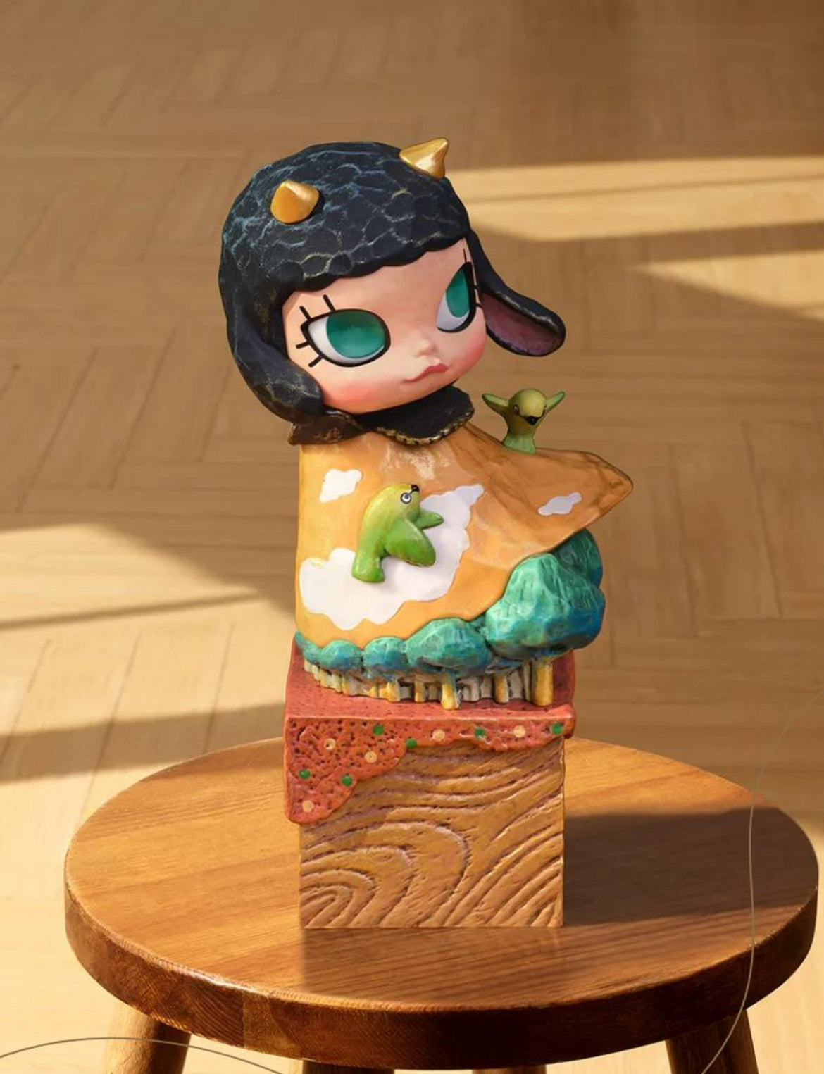 Molly Anniversary Statues  Classic al Retro 2 Series Figure (opened bag opened box)
