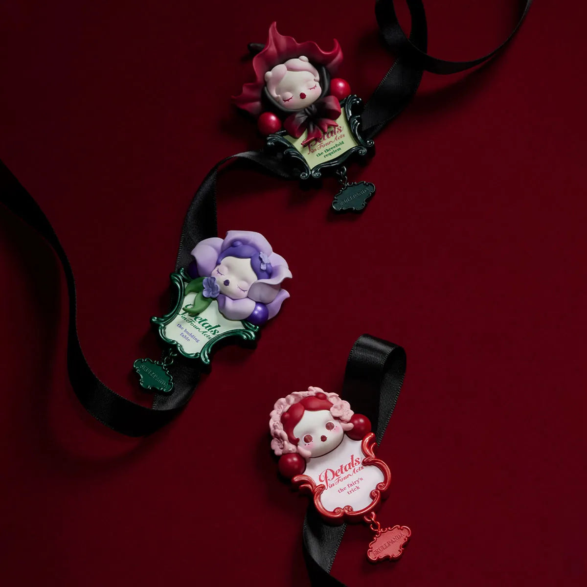 (Pre-Order)SKULLPANDA Petals in Four Acts Series Fridge Magnet