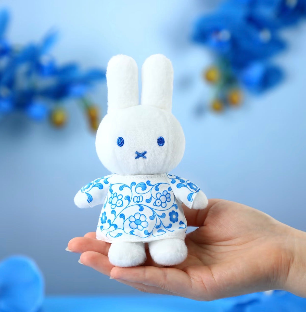 (Pre-Order) VIPO · Real Miffy Blue & White Porcelain Plush Charm [Limited Edition]