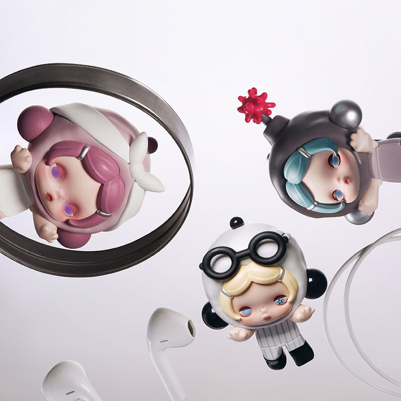 θ Skullpanda Off Mode Series Small Figures