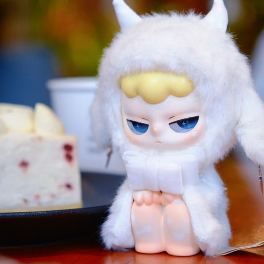 Kubo Shadow Black Pendant