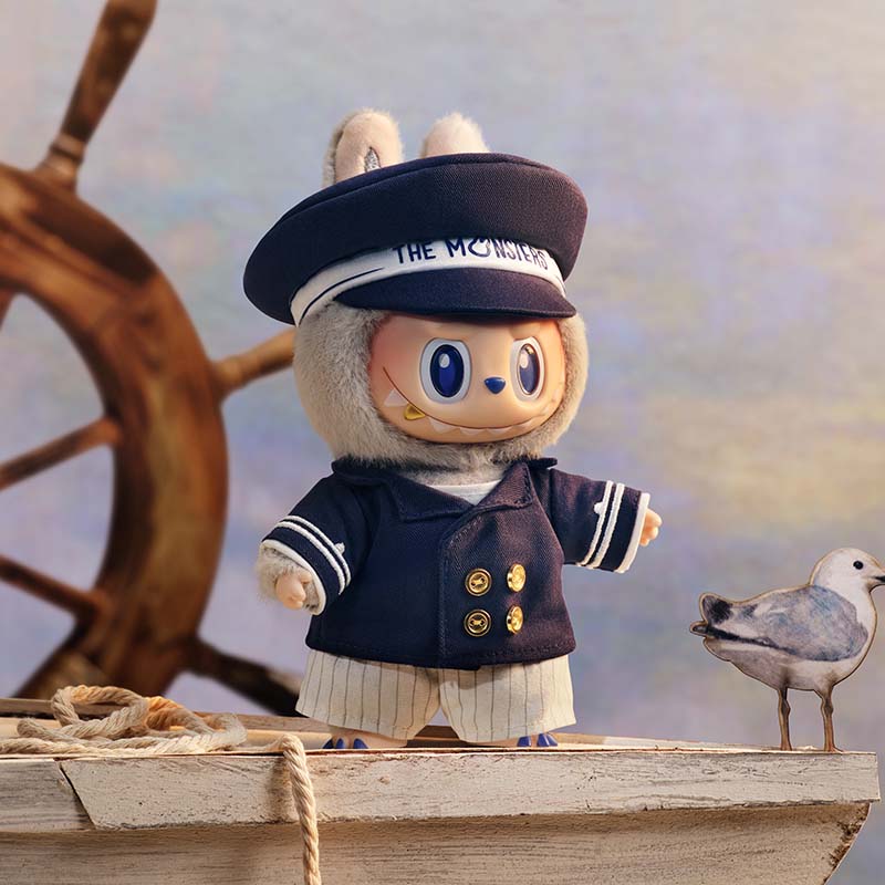 POPLAND Monsters De Vliegende LABUBU Series Captain Vinyl Plush Hanging Card