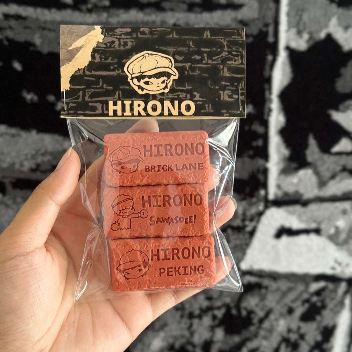 (Unofficial-Pre Order) Hirono Brick Magnet