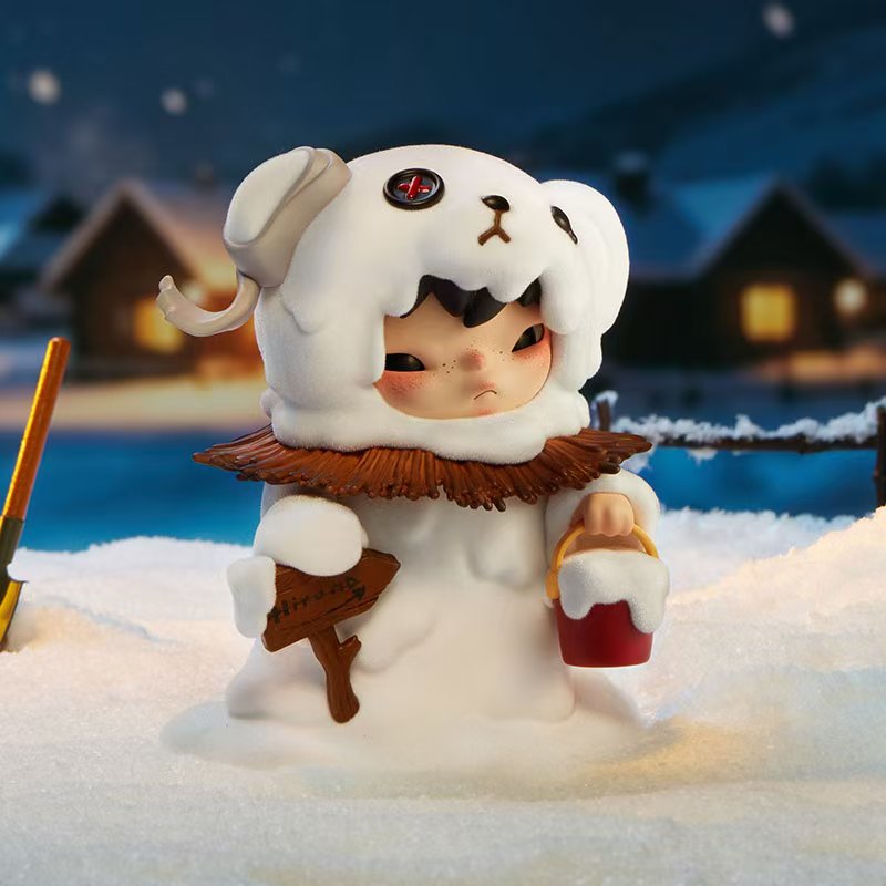 (Pre-Order) Hirono Snowman Figurine