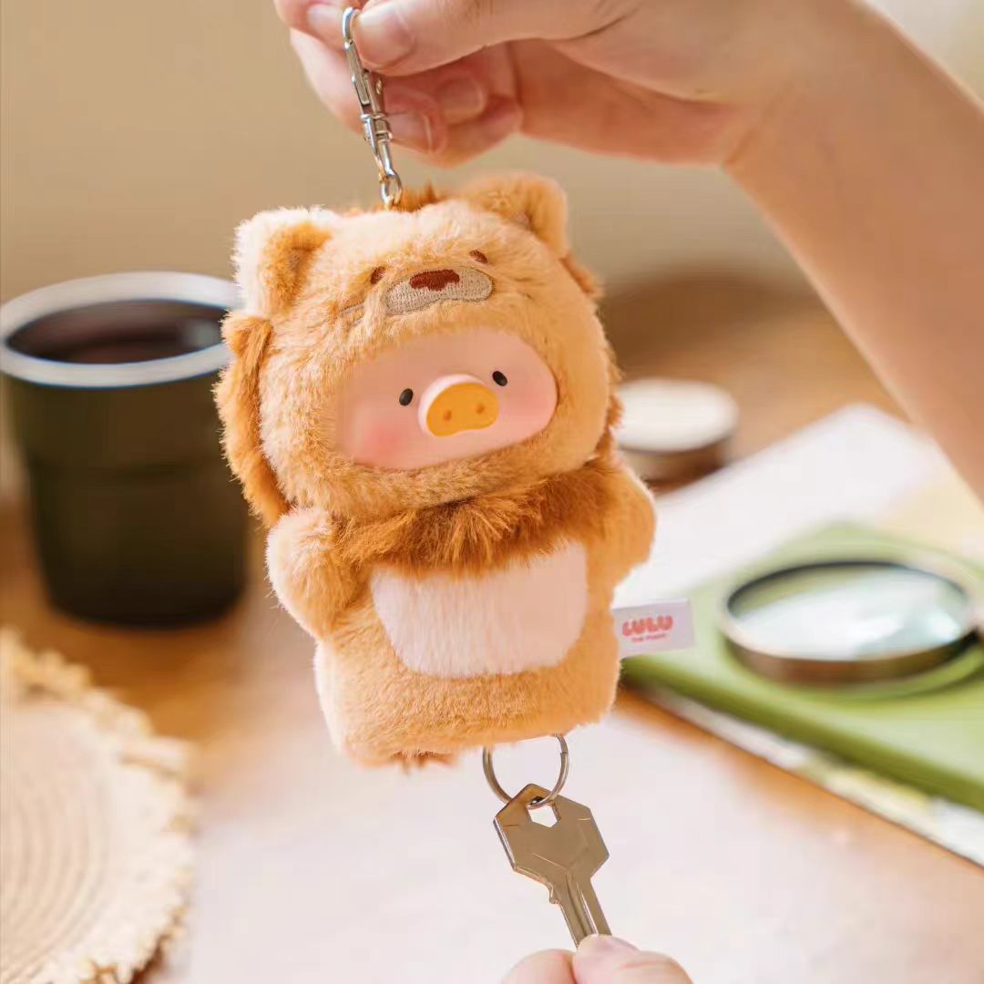 LuLu The Piggy Animal Party‑Forest Theater Vinyl Face Finger Puppet Blind Box